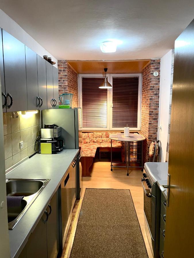 Airport Sarajevo Apartment 2 Ngoại thất bức ảnh