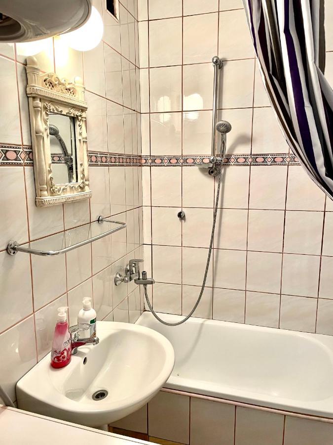 Airport Sarajevo Apartment 2 Ngoại thất bức ảnh